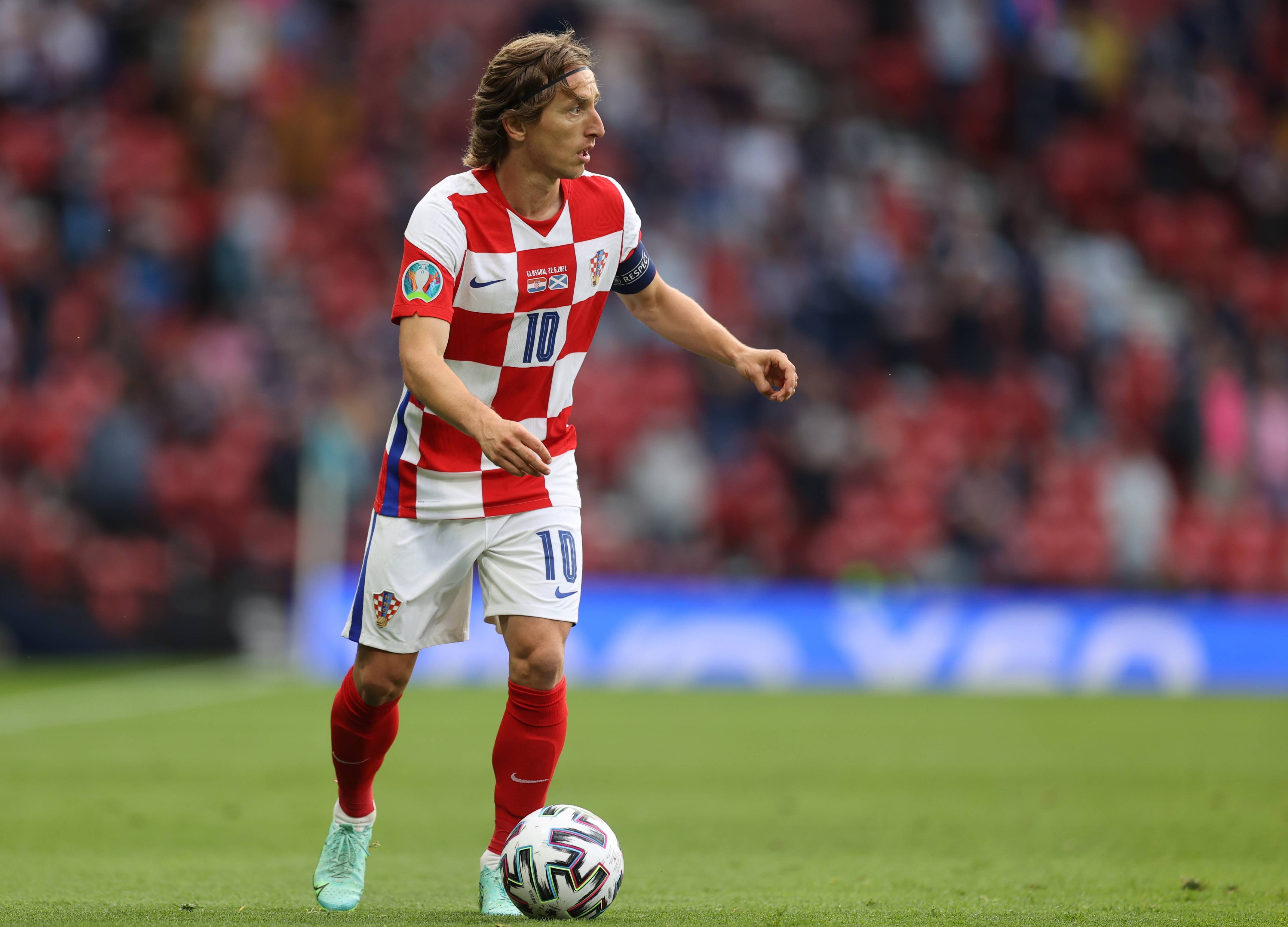 在重庆铜梁备战期间，U16国足参观了邱少云烈士纪念馆