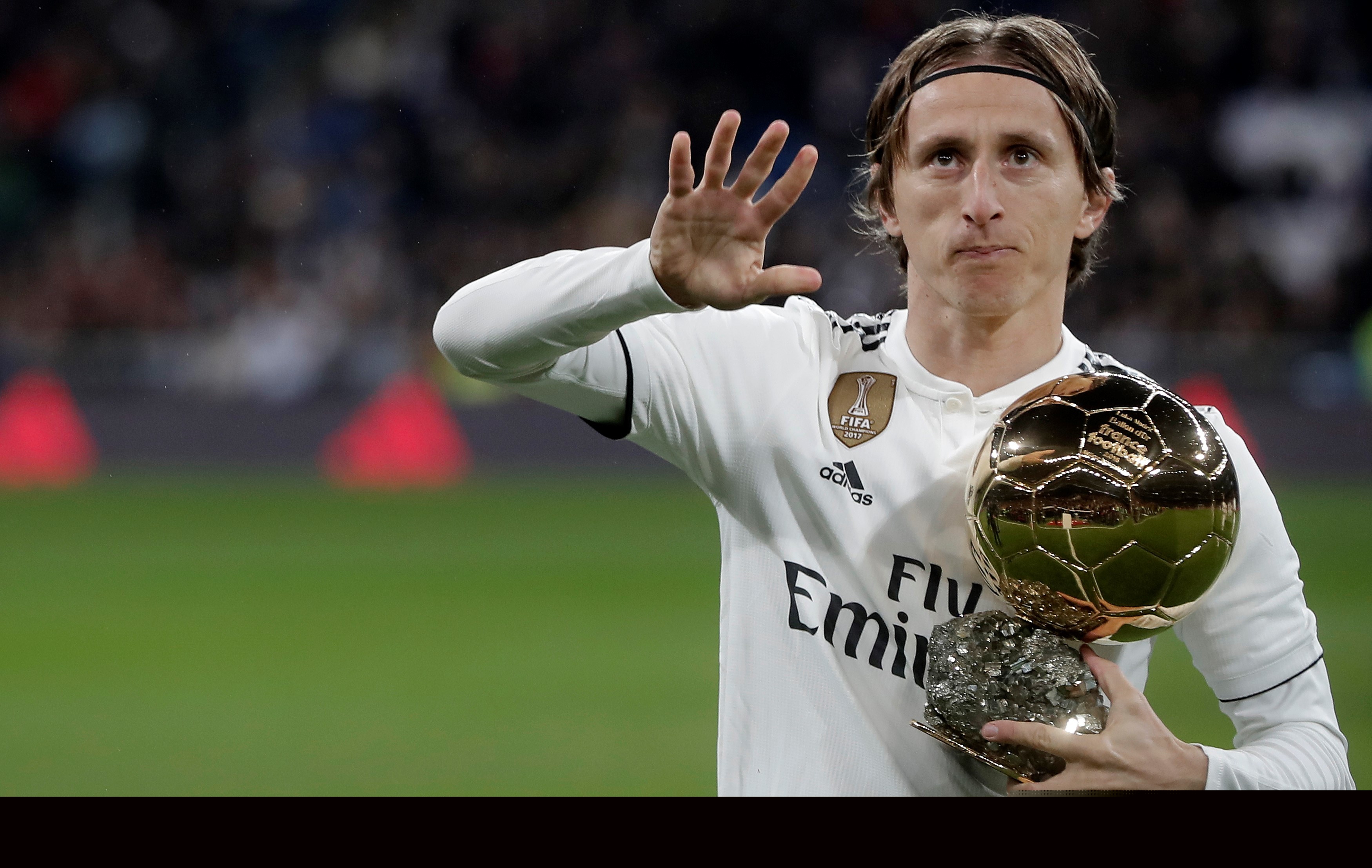 文章总结：维罗纳主场防守稳健但进攻乏力，亚特兰大控球强攻，两队将展开激烈对决。